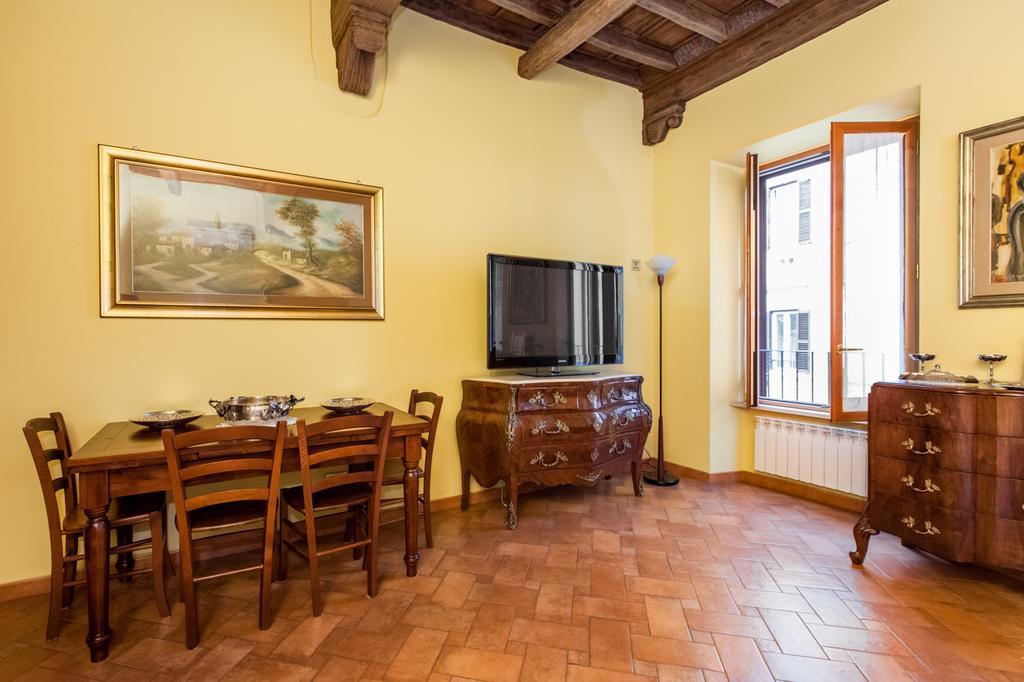 Impero Vaticano Navona Apartment Рим Номер фото